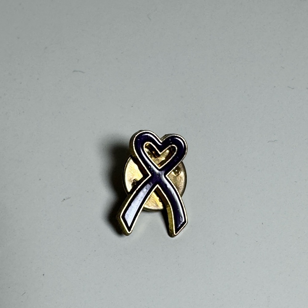 Purple Heart Awareness Ribbon Enamel Pin Gold Tone Lapel Hat Tie Tack Support